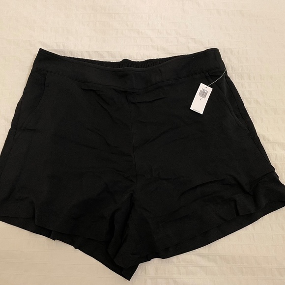 Old Navy Black High-Waisted Playa Soft-Spun Shorts Size Large, NWT! - Picture 6 of 6